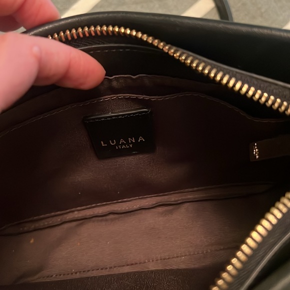 Luana Italy Black Leather Small
Crossbody W/Tassels Removable Strap
Clutch Purse - Picture 5 of 6